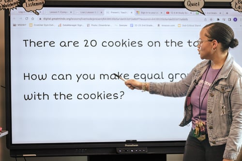 EM2-Teaching Pointing at Lesson Slides